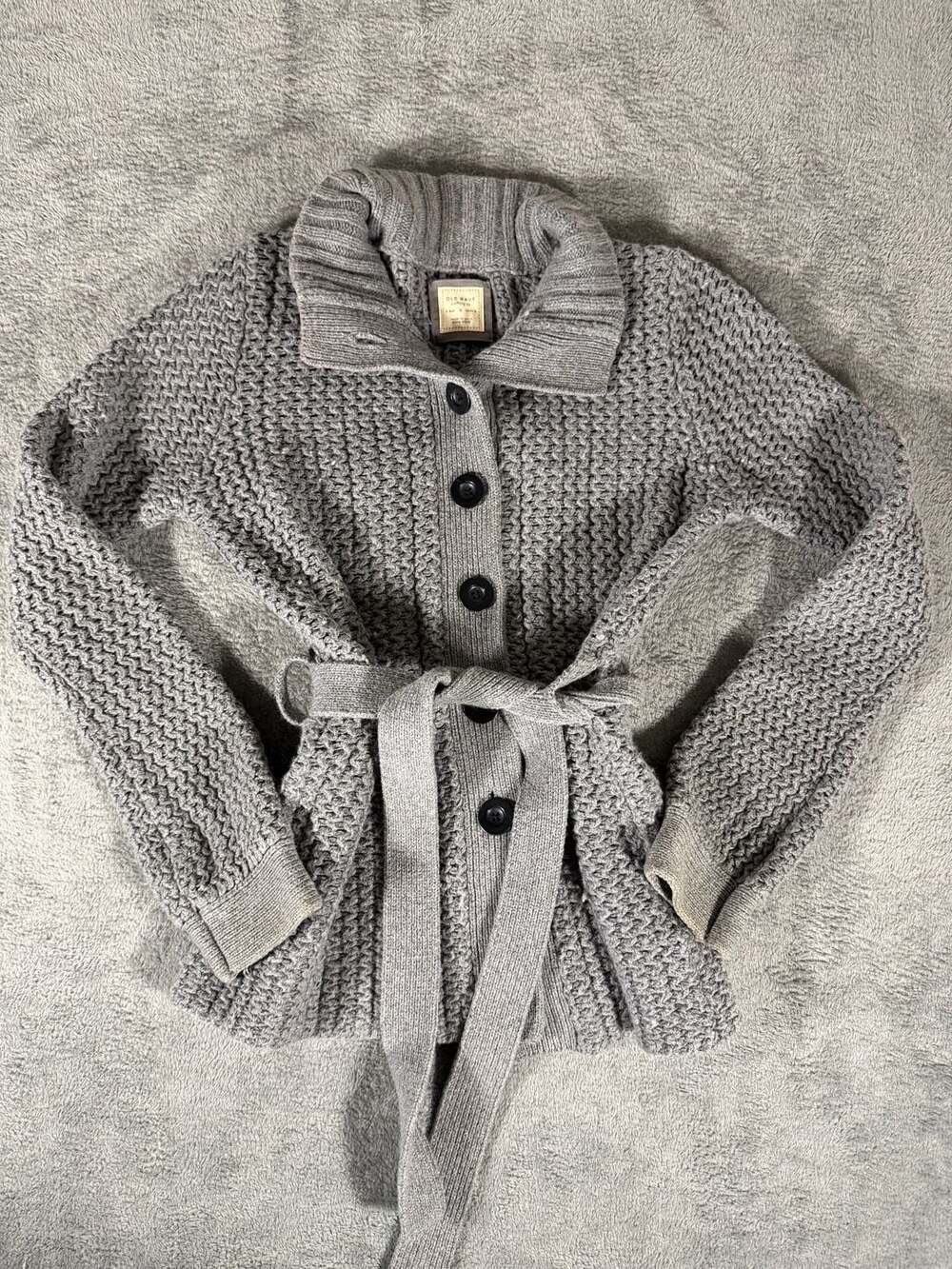 Old Navy Gray Chunky Knit Belted Cardigan Size M